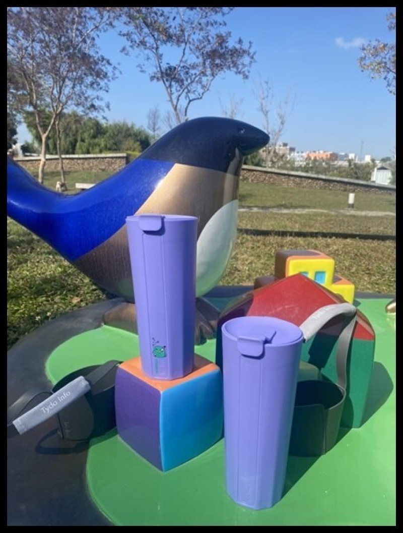 【holim飲料杯評價】 【岸下事物 Tydo Info】hó-lim 飲料杯 自備環保杯喝飲料再也不用帶吸管啦!不管珍奶、咖啡、純茶，全部都能喝;一起享受環保輕盈飲世代