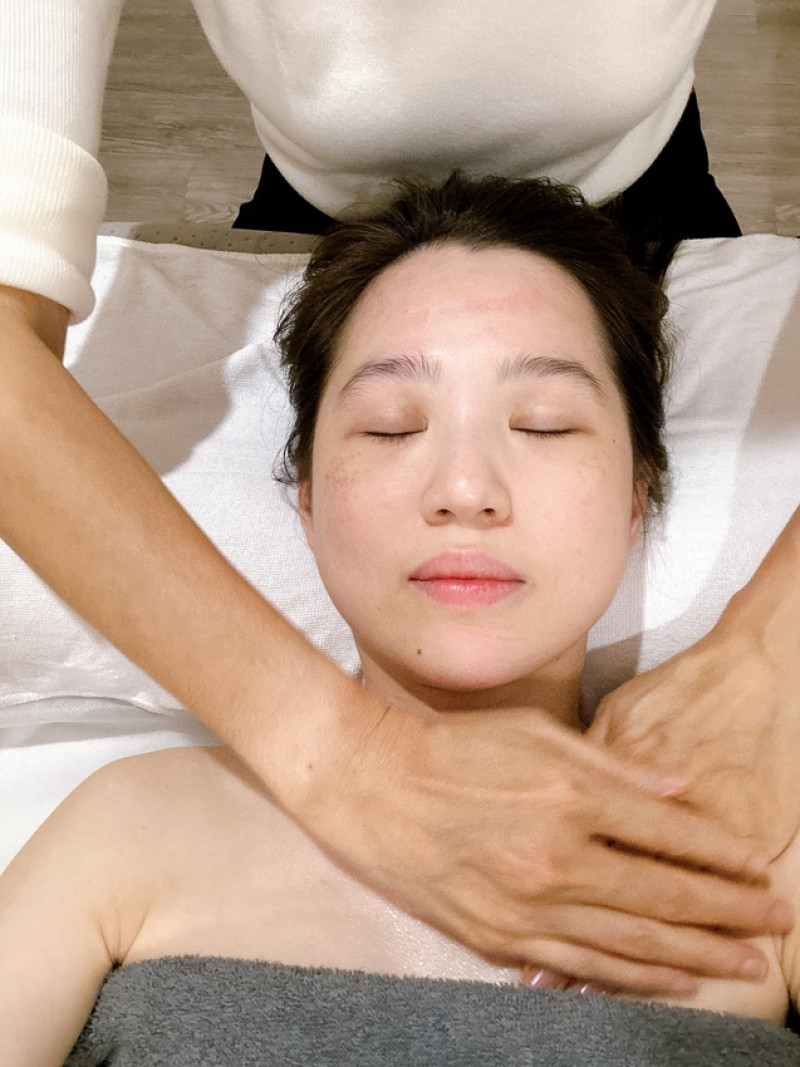 新店SPA按摩推薦-三方莊園 Aqua Spa Massage|捷運大坪林站2分鐘|個人、情侶、夫妻、姊妹包廂