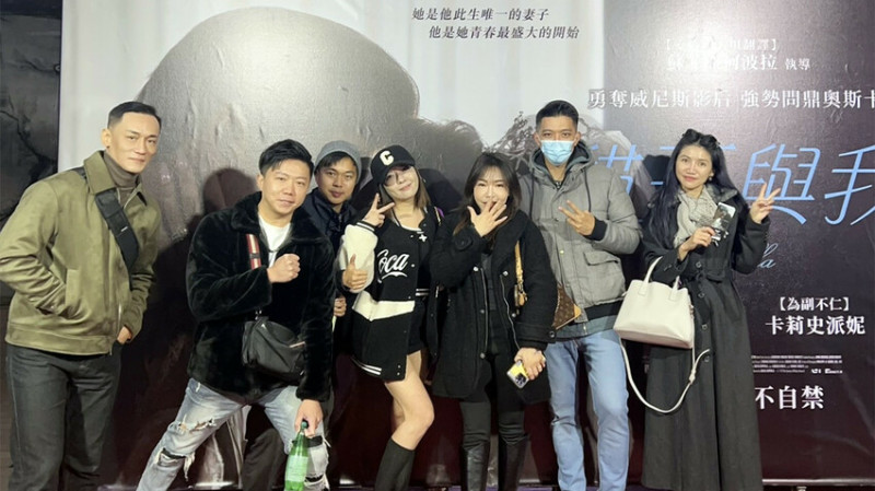 【電影首映會】從未成年青澀的愛戀，到成年後婚姻的秘辛，關於貓王和妻子的真實故事 #貓王與我【電影欣賞】【電影推薦】