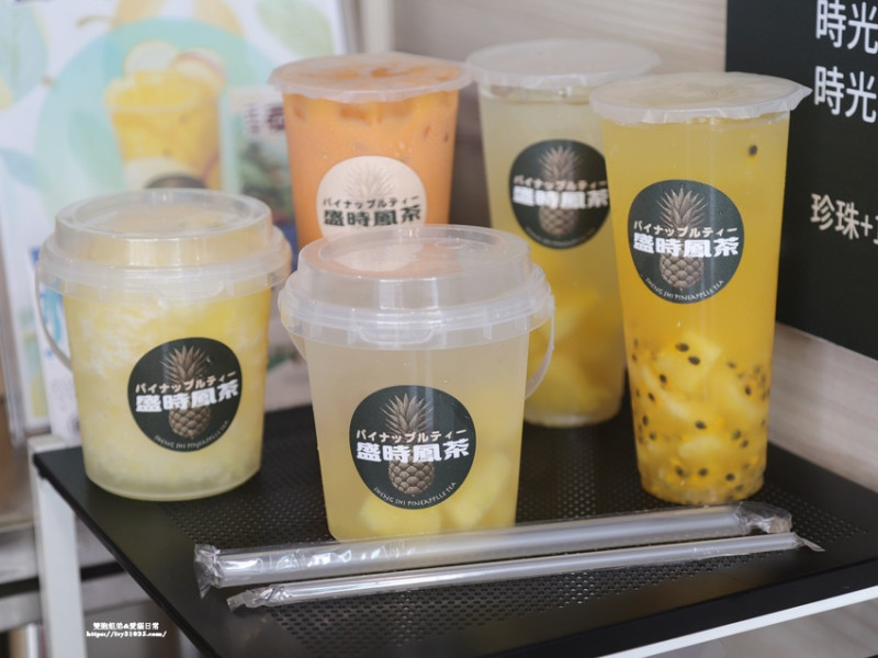 嘉義市西區嘉義文化夜市手搖飲 盛時鳳茶 讓你喝到滿滿鳳梨果肉的消暑飲品