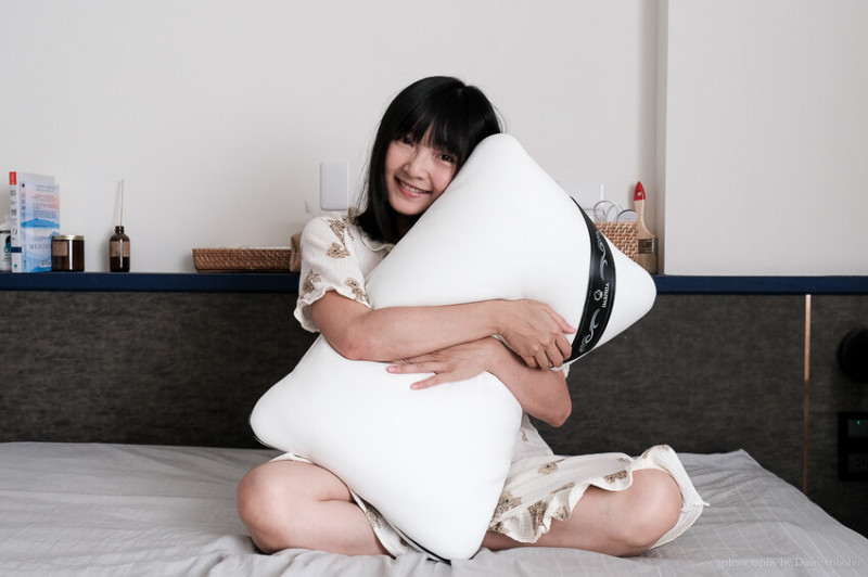 朵法亞漢堡枕》自己枕頭自己組，有彈性又柔軟，讓人好好入眠的MIT台灣品牌