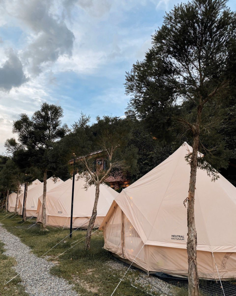 苗栗縣南庄鄉【2024苗栗豪華露營精選】TOP5苗栗懶人豪華露營，免裝備露營，豪華露營車