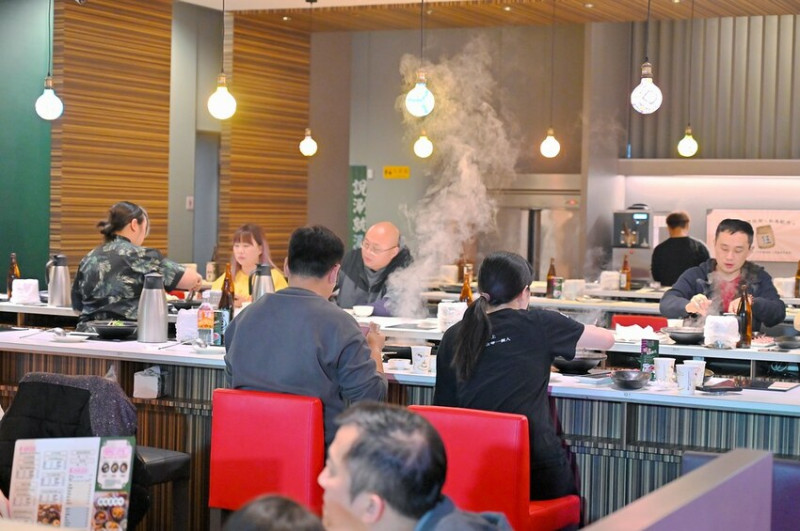 台中排骨酥鍋狂賣6座101 知名主廚調製黃金比例湯頭 大台北人氣排隊名店 平日午餐與宵夜299起/狂一鍋台式火鍋