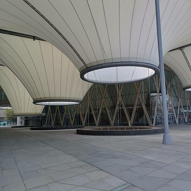 高雄市鳳山區【走。遊高雄】大東文化藝術中心與大東公園