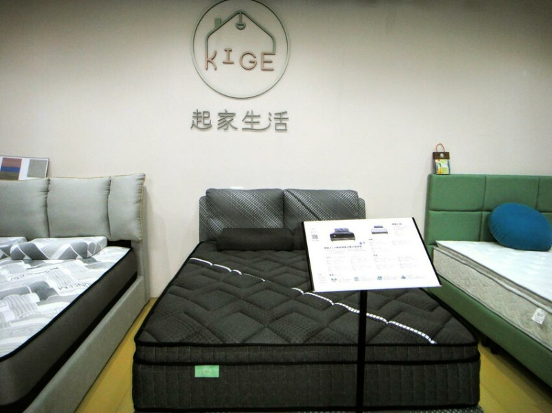 【生活】「起家生活 樹林店」新北家具店推薦，手工床墊、獨立筒床墊、手工沙發推薦