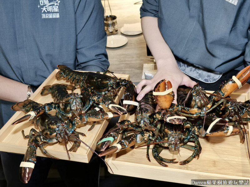 桃園市蘆竹區明星藝人出沒火鍋餐廳!日本A5和牛活龍蝦活鮑魚簡直就是火鍋界的天花板