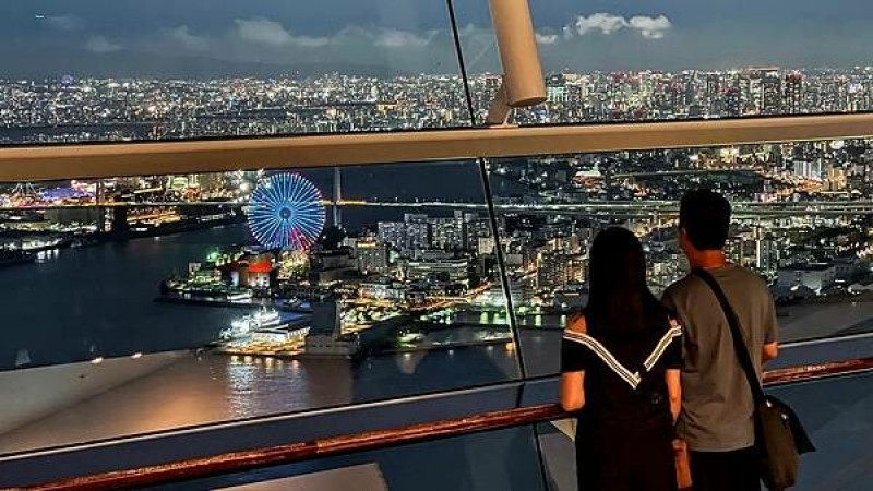 大阪絕美景觀景台|咲洲宇宙塔展望台|360度欣賞大阪百萬夜景鳥瞰大阪港|一次飽覽大阪夕陽海景百萬夜景之美|大阪高空景觀餐廳|大阪最佳約會景點