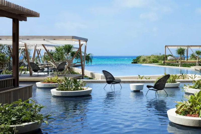 日本2024星野集團沖繩住宿推薦｜日本星野集團住宿攻略之沖繩度假村&飯店篇，無邊泳池/專屬小島等你來享受！