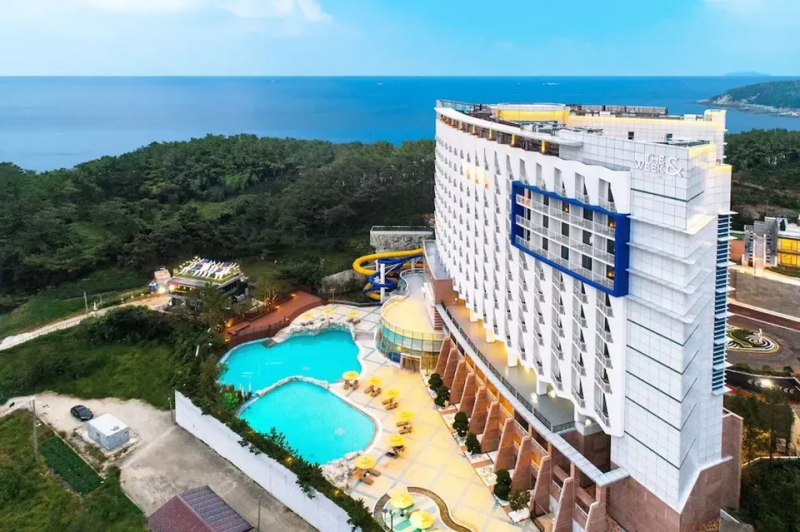 韓國2024韓國仁川住宿精選｜Top5 仁川景觀飯店推薦，暢玩海岸邊的水上樂園渡假村，還有超大落地窗可以享受松島城市夜景！