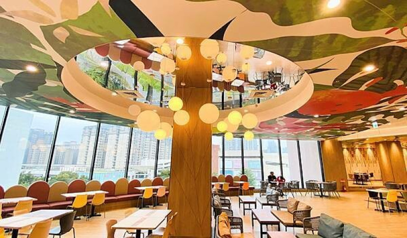 林口三井OUTLET二館開幕！皮克斯光之祭 POP MART泡泡瑪特登場。