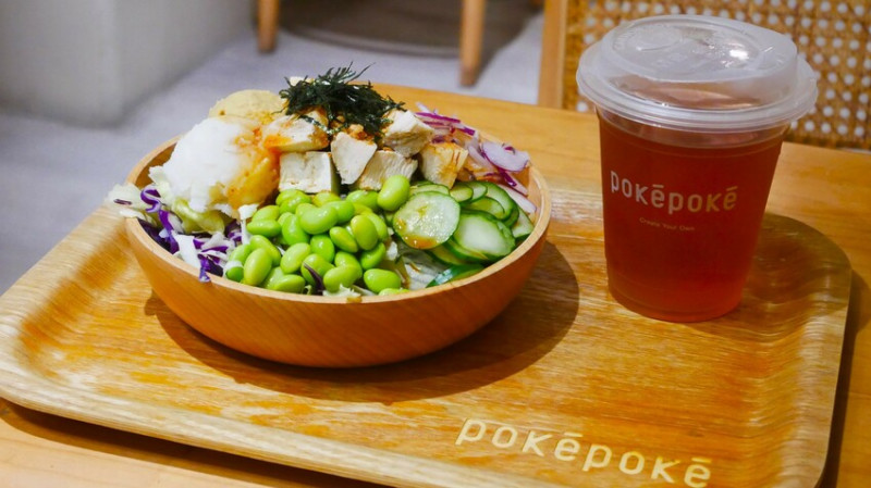 PokéPoké 波奇波奇 (健行店)-近金典綠園道、科博館的夏威夷碗創意料理，推薦自選波奇，可選高達11種醬料的健康餐食ヾ(≧▽≦*)o