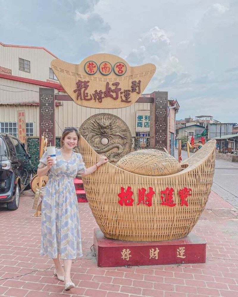 南投縣竹山鎮【南投竹山紫南宮】2025蛇年求紫南宫發財金、還金、求金雞母，紫南宮美食推薦