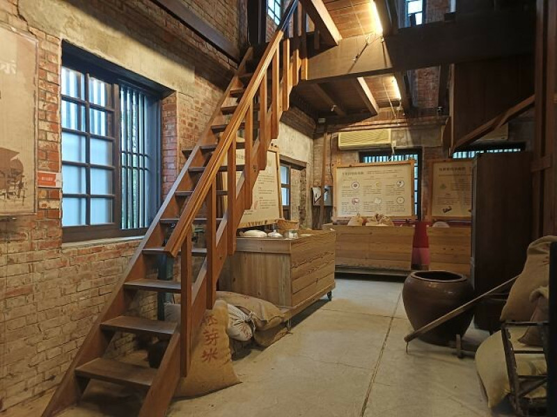 二結穀倉稻農文化館 | 宜蘭室內景點．老穀倉裡體驗農村文化．親子看展好去處！