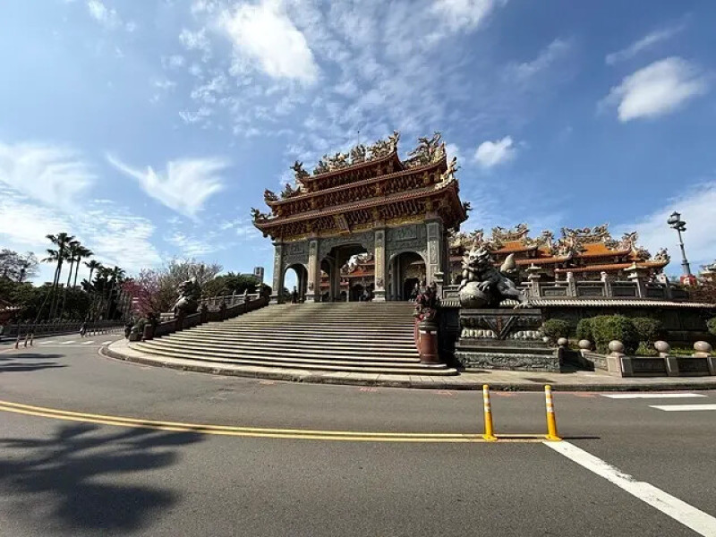 2025竹林山觀音寺櫻花開，山櫻、吉野櫻3/1即時現況🌸｜同場加映：2025桃園龜山東方高爾夫俱樂部旁，香水櫻花3/1即時現況🌸