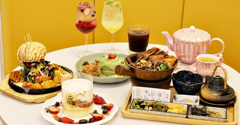 高雄市鼓山區【Mochi Mochi 鬆餅屋 高雄義享天地店】高雄下午茶新選擇，夢幻浮誇又好吃！義享時尚廣場美食