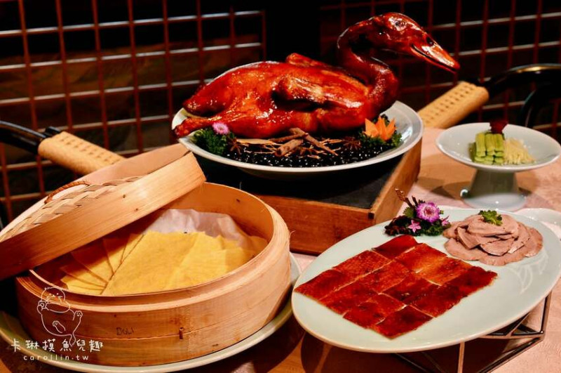 絲路花舞餐廳｜麗星郵輪探索星號人氣中餐廳 - 卡琳。摸魚兒趣