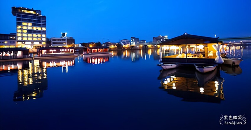 日本雛之里山陽館》ひなの里山陽館一泊二食的屋形船體驗用餐愜意舒心，緊依三偎川風景秀麗
