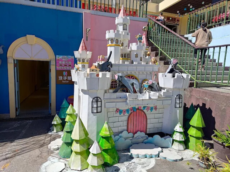 【遊記】第三章，高山上的「花園」裡，遇見「OPEN 醬」家族，清境農場 (小瑞士花園) - 大漠國渡