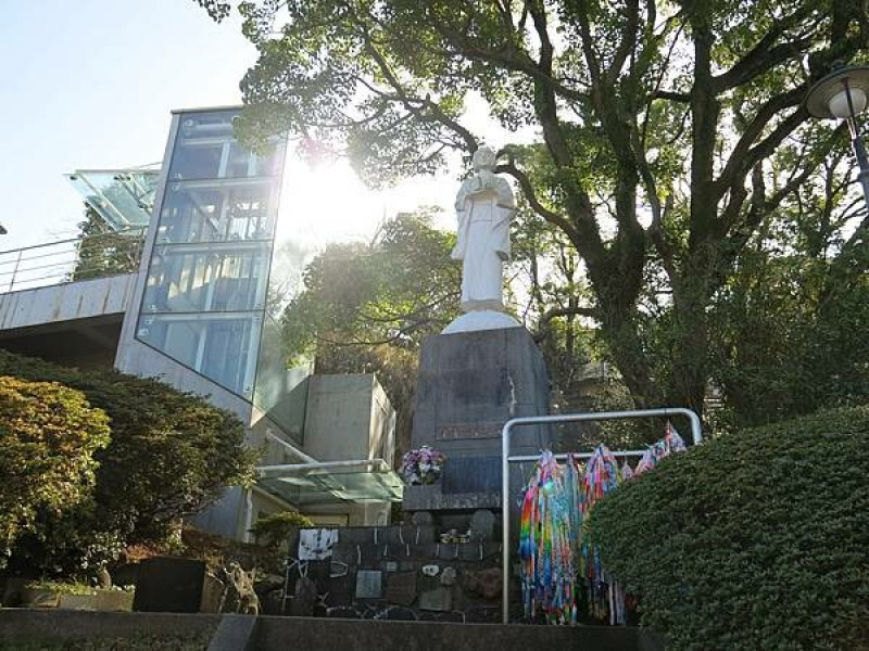 【日本長崎自助行】長崎必去景點、一日遊推薦｜平和公園、爆心地公園、長崎原爆資料館、浦上教會