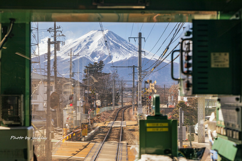 250129-0201日本-山梨縣-富士急行線-富士山美景