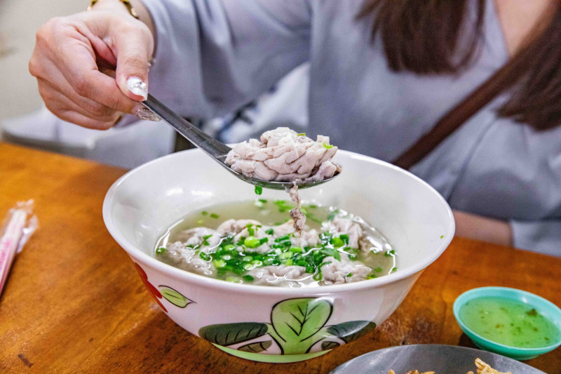 曼谷米其林推薦傳奇老店！ Thai Tham泰國豬腦湯，百年美食必吃名店。
