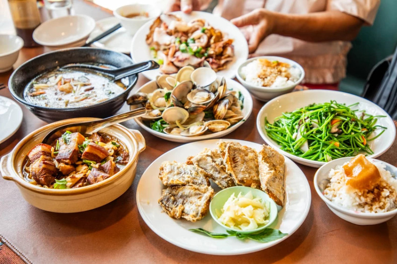 Amajia阿嬤家咖啡漁村料理｜藏身於漁港內的超人氣小館，懷舊阿嬤的漁村特色料理