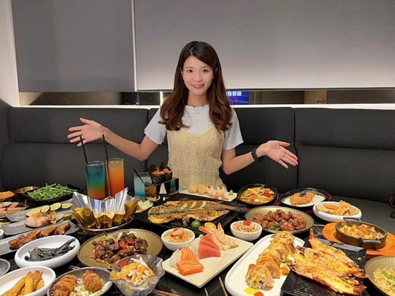 高雄串燒吃到飽【這間串燒】鼓山店-農十六旗艦店-吃到飽結合KTV，還有啤酒調酒加價暢飲，根本是味蕾娛樂一...