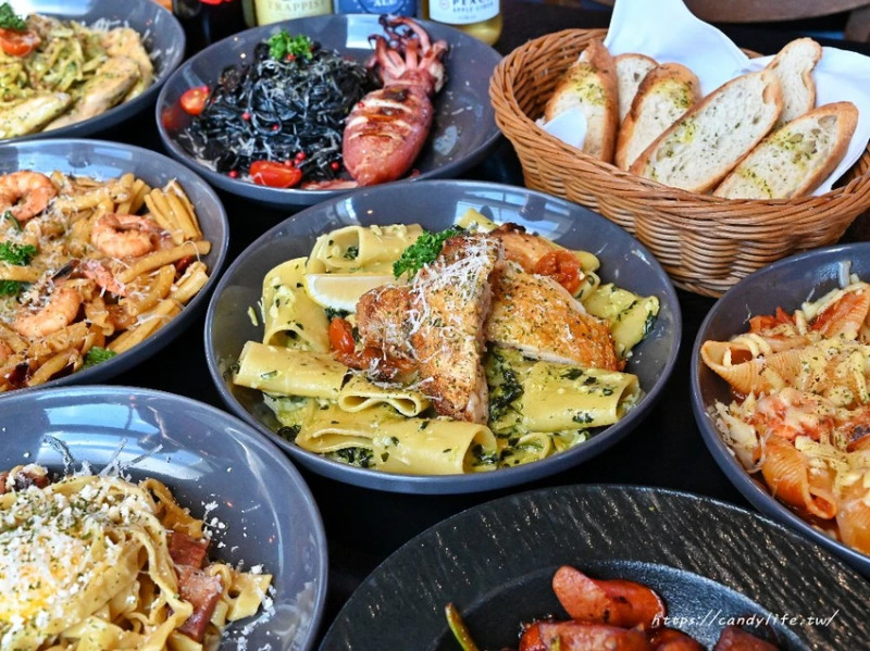 ABV閣樓餐酒館板橋府中店｜隱身在高樓中歐陸餐酒館，主打多款特造型義大利麵，尾牙春酒優惠開跑 - 糖糖's...