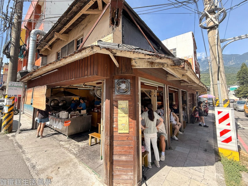 【花蓮食記】壽豐早餐 - 假日生意超好，法式土司、起司蛋餅、韭菜煎餃都是必吃