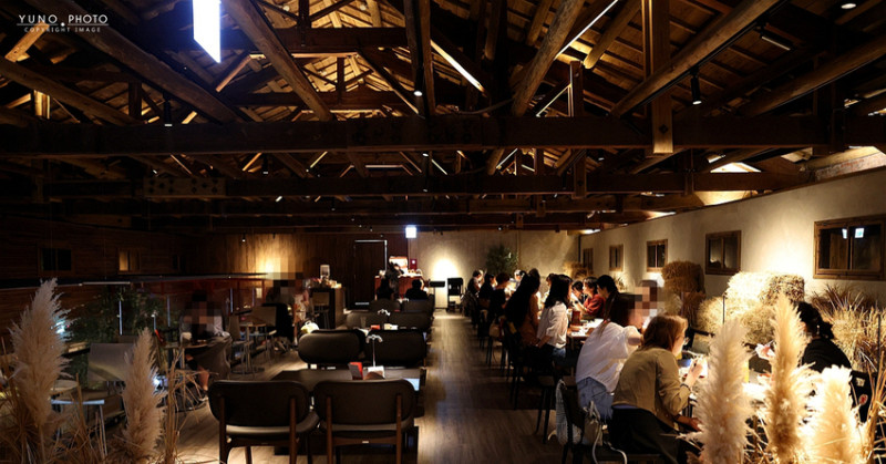 台北松山最美老宅茶餐廳！一茶一瓦一號糧倉，創意料理茶飲超驚艷。