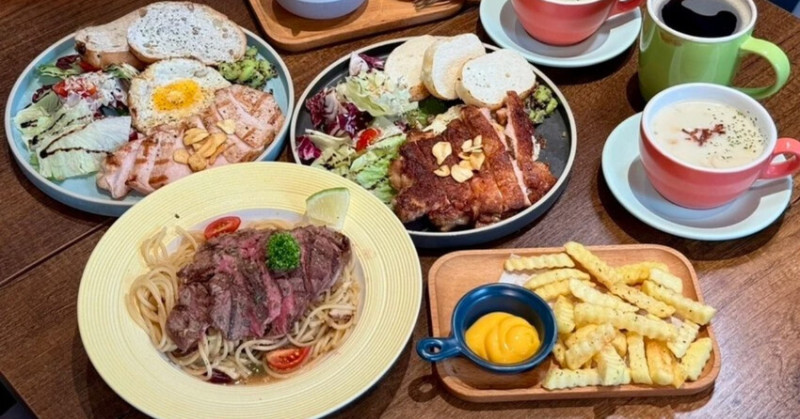 泰山不限時早午餐！葛雷早午餐板腱牛排義大利麵必點，高CP值聚餐餐廳。