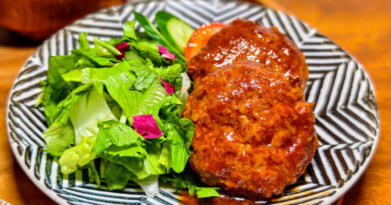 忠孝復興日式美食！Kitchen Island中島日式洋食，鮭魚飯、漢堡排必吃美食。