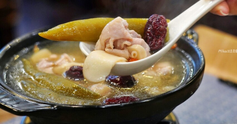 桃園不限時茶坊老字號！茶自點中正店有WIFI插座不限時，還能吃合菜。