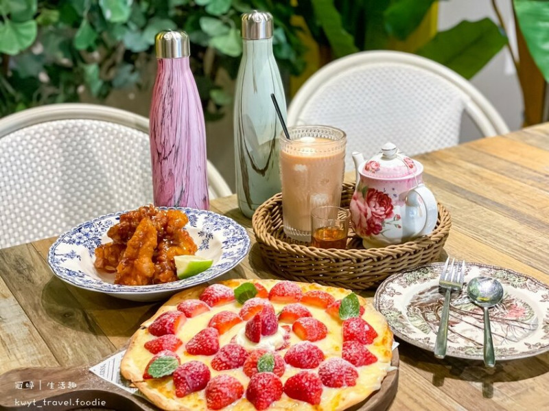 【JAI宅新竹巨城店】新竹親子友善餐廳推薦，網美系叢林享用高顏值餐點，家庭/公司聚餐下午茶│菜單、4.5星高評價