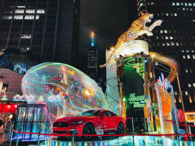 把美國 Las Vegas 搬來台灣啦！統一百貨必拍的 12 張打卡點~