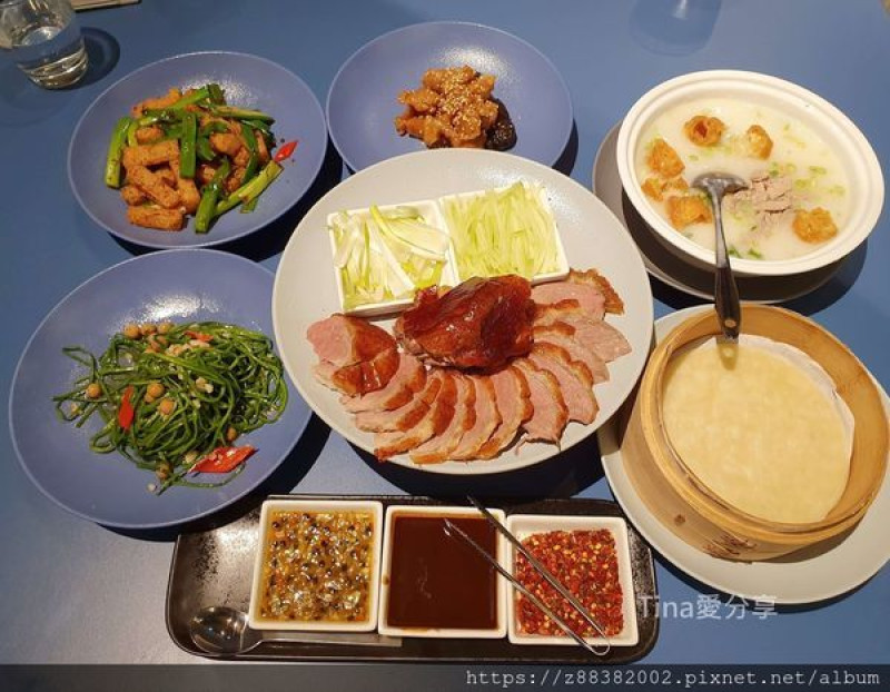 [板橋美食]王品享鴨|必吃招牌片皮烤鴨、功夫鴨絲粥，一鴨多吃首選
