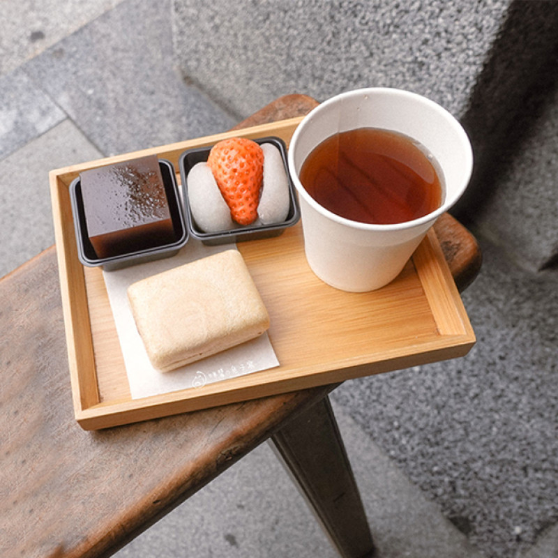 迪化街美食。滋養豆餡舖 連日本人也瘋狂的日式豆餡舖  草莓大福/日式羊羹/最中餅