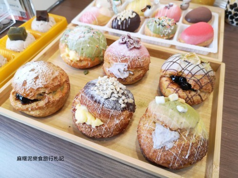 【台中 大里】  創意可愛甜點『彩菓燒Caigo Shao』五彩繽紛的「彩泡芙」、「彩蛋糕」大里伴手禮