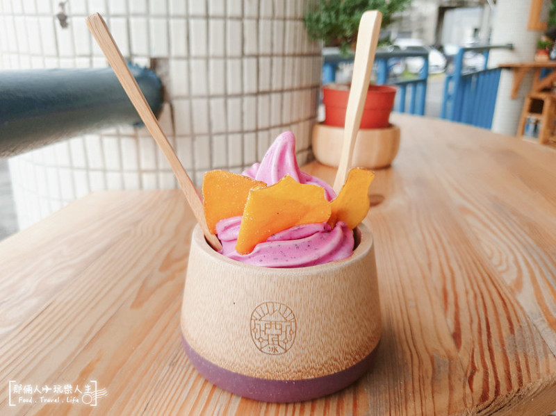 竹山景點｜台西冰果室 網美一夏~等公車也能在月台吃冰