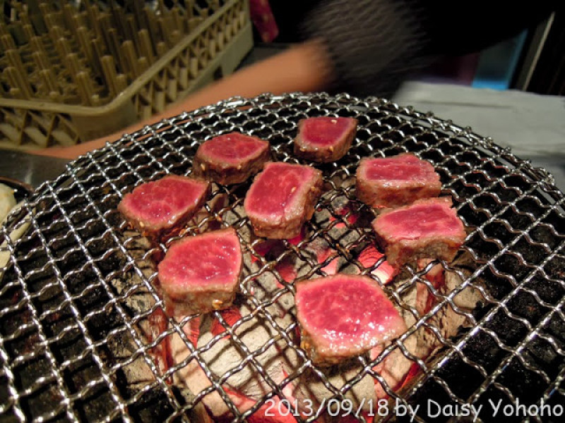 [食記] 台北‧中秋節大口吃燒肉 胡同三號店‧壺同燒肉