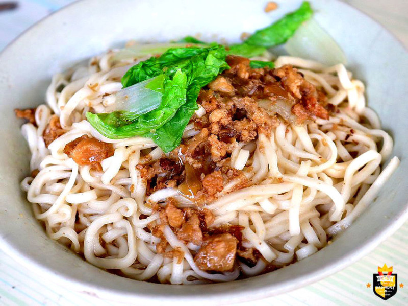 台南麵店／無招牌無店名飄香40多年／傳統古早味價格親民／在地人從小吃到大／老饕私藏口袋名單／台劇《想見你》拍攝場景   