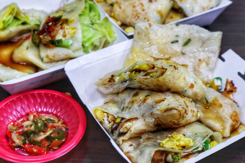 麥而美漢堡。西門町老字號人氣西式早餐，觀光客最愛，讓人欲罷不能的獨門辣椒配蛋餅（台北萬華）