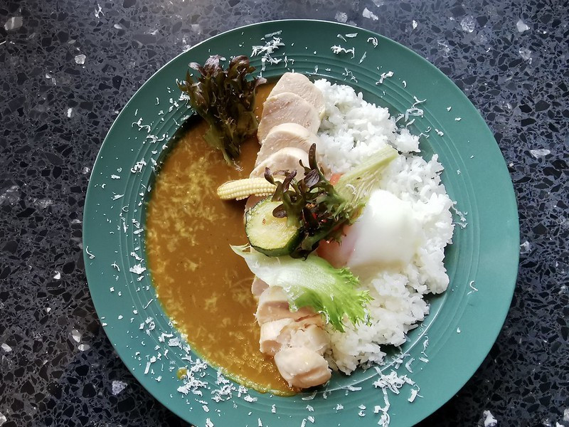 【台灣，桃園市，青埔美食】河童咖哩Kappa Curry，氛圍不錯、咖哩美味與調酒好喝的餐酒館。（高鐵桃園站美食）