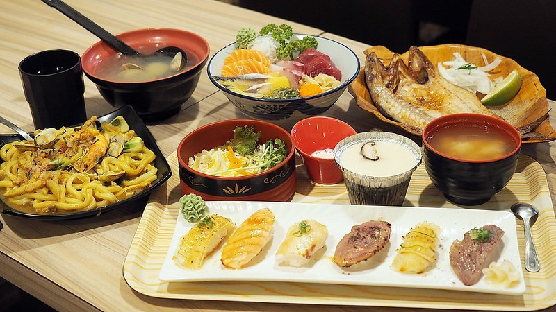 【高雄│三民】米那桑食堂│新開幕！雄工對面平價美味又新鮮的日本料理、壽司、丼飯、烏龍麵（附菜單）