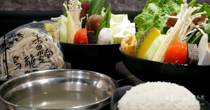 【內湖涮涮鍋】東湖涮涮鍋 頂級牛豬雙拼 東湖站 火鍋│澳和牛+松板豬│吃到飽火鍋 ❤跟著Livia享受人生❤