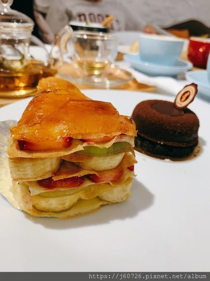 【台北中山/甜點】台北甜點吃到吐🍰-Uncle Tetsu’s Café 徹思叔叔咖啡廳單點蛋糕任你吃★高CP吃到飽甜點店(近中山捷運站)