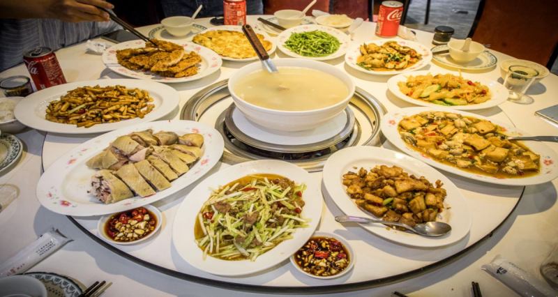 台北市中山區佳佳小吃店｜CP值超高任點無雷！巷仔內的饕客才知道的快炒名店