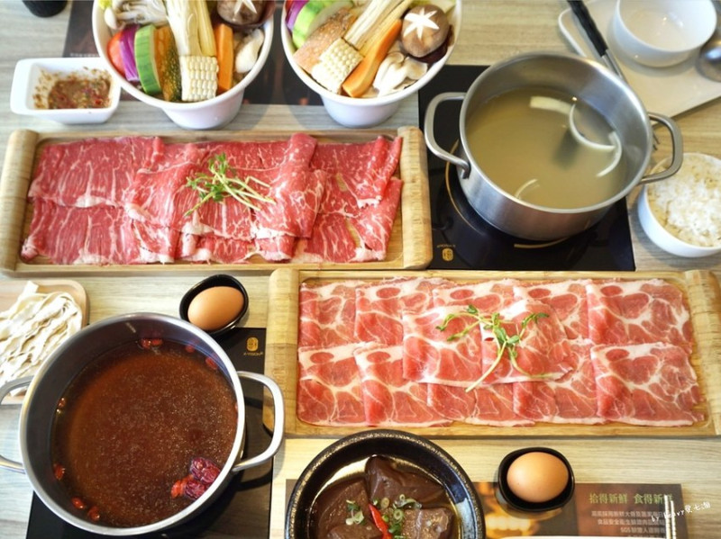 ★高雄楠梓★【拾鮮鍋物-楠梓店】大片肉品原肉現點現切超新鮮楠梓火鍋。