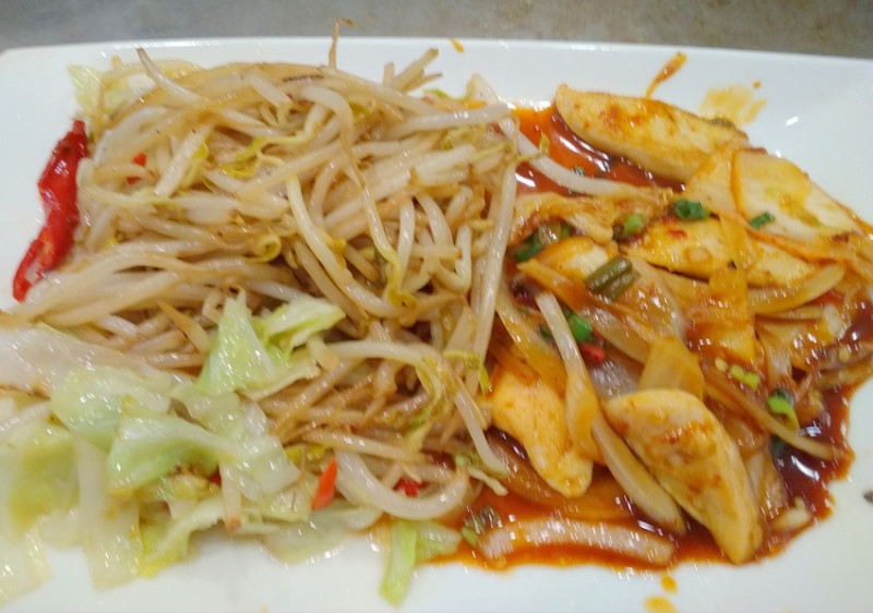 內壢美食[一品屋平價鐵板燒] 白飯、飲料、湯無限暢飲