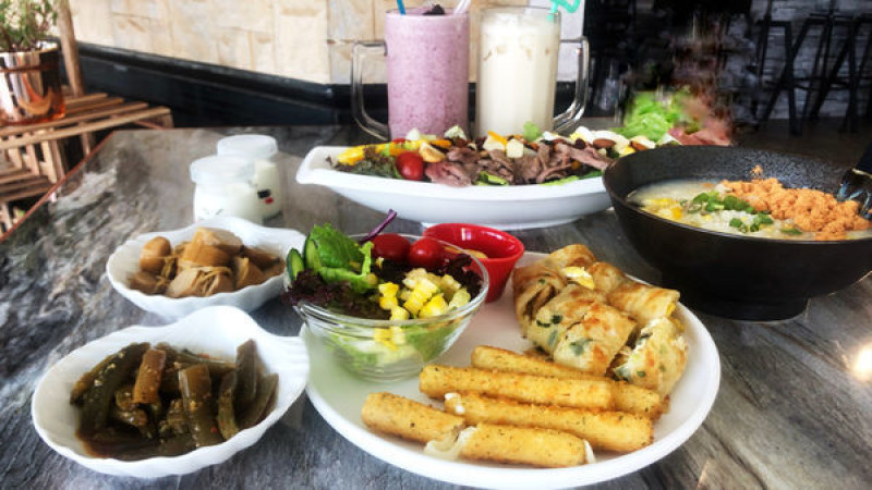 【台中東區】玉軒居茶水棧20年老店全新裝潢，在地人推薦的簡餐廳，東西好吃價格實惠